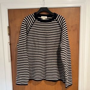 Men’s J Crew Lambswool Sweater Size XL